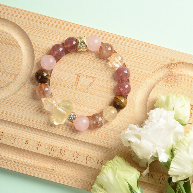 新品优惠 | 草莓晶 淺粉晶 白水晶 黃髮晶 | 天然水晶手鍊