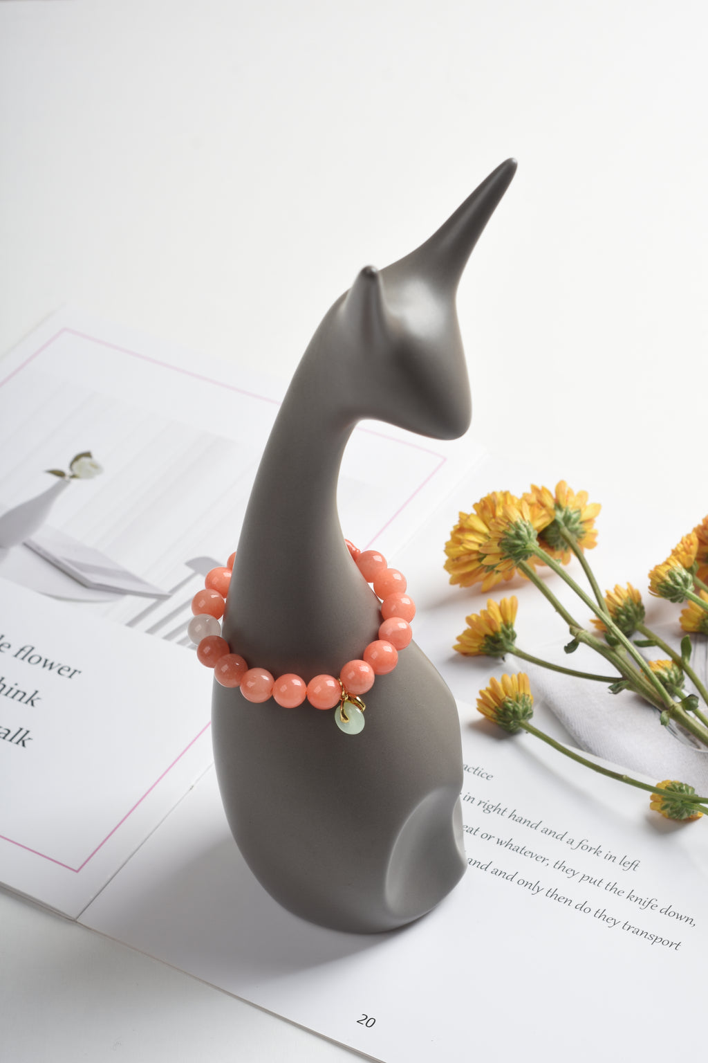 新品优惠 | 太陽石 粉貝  綠玉髓 | 天然水晶手鍊