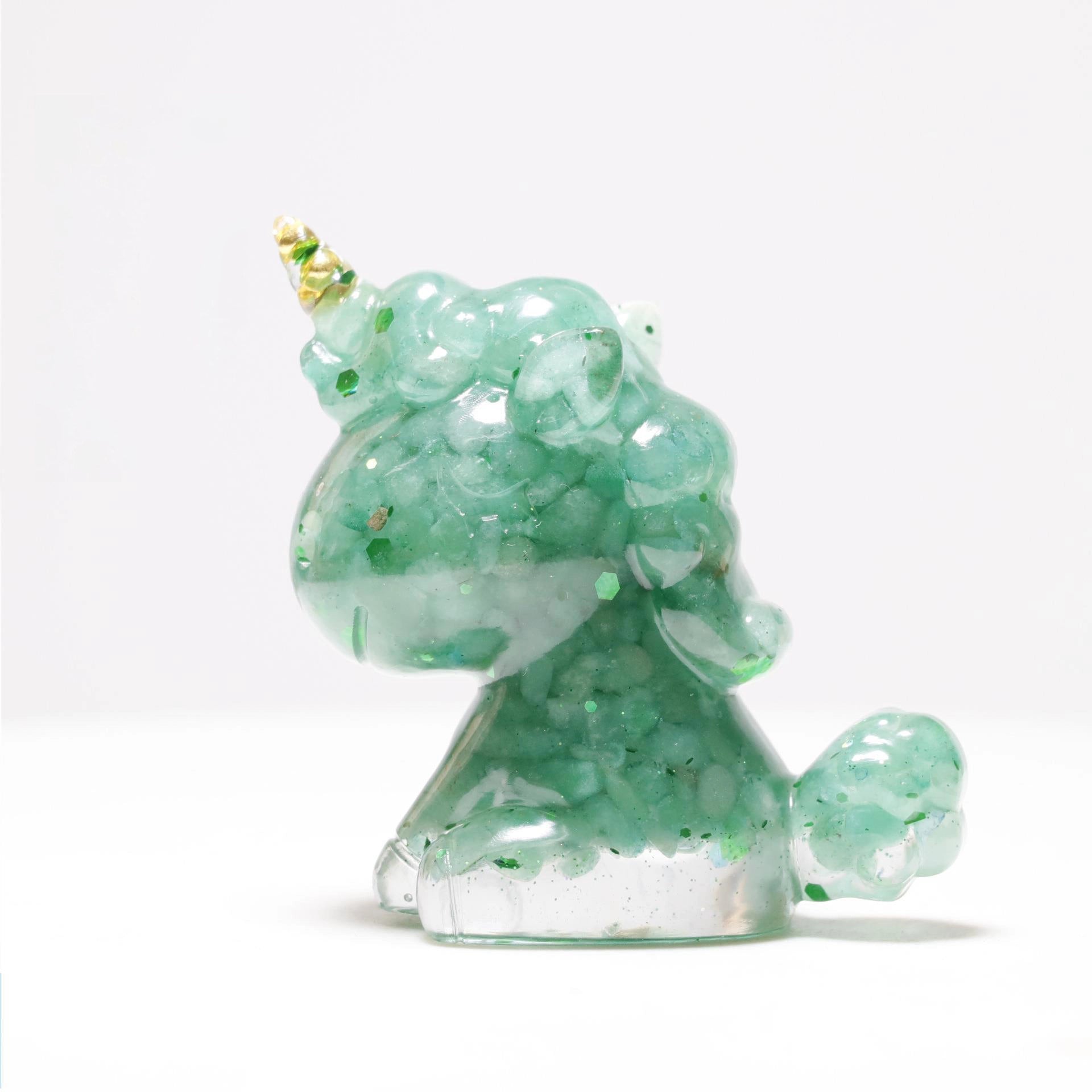 獨角獸 | 海藍寶 綠東陵 粉水晶 紫水晶 白水晶 黃水晶 粉晶